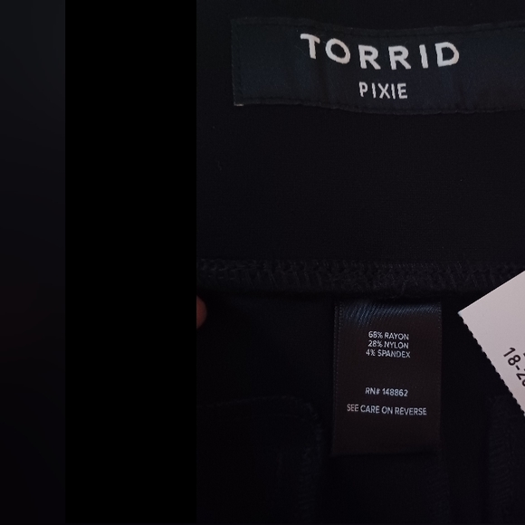 NWT Torrid Pixie Pant sz 2short - Picture 9 of 10